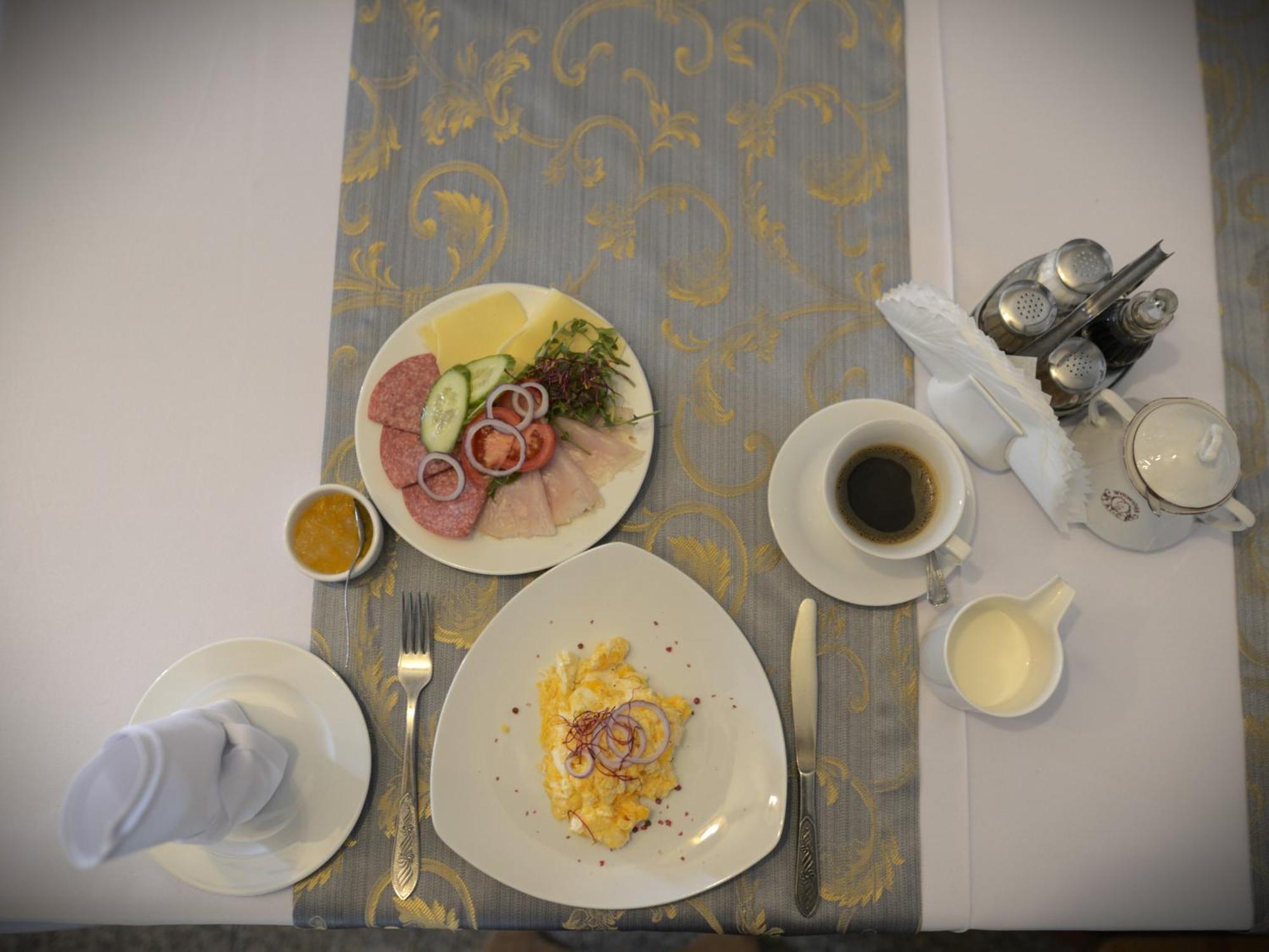 Hotel Wyrwidab Chodzież 外观 照片